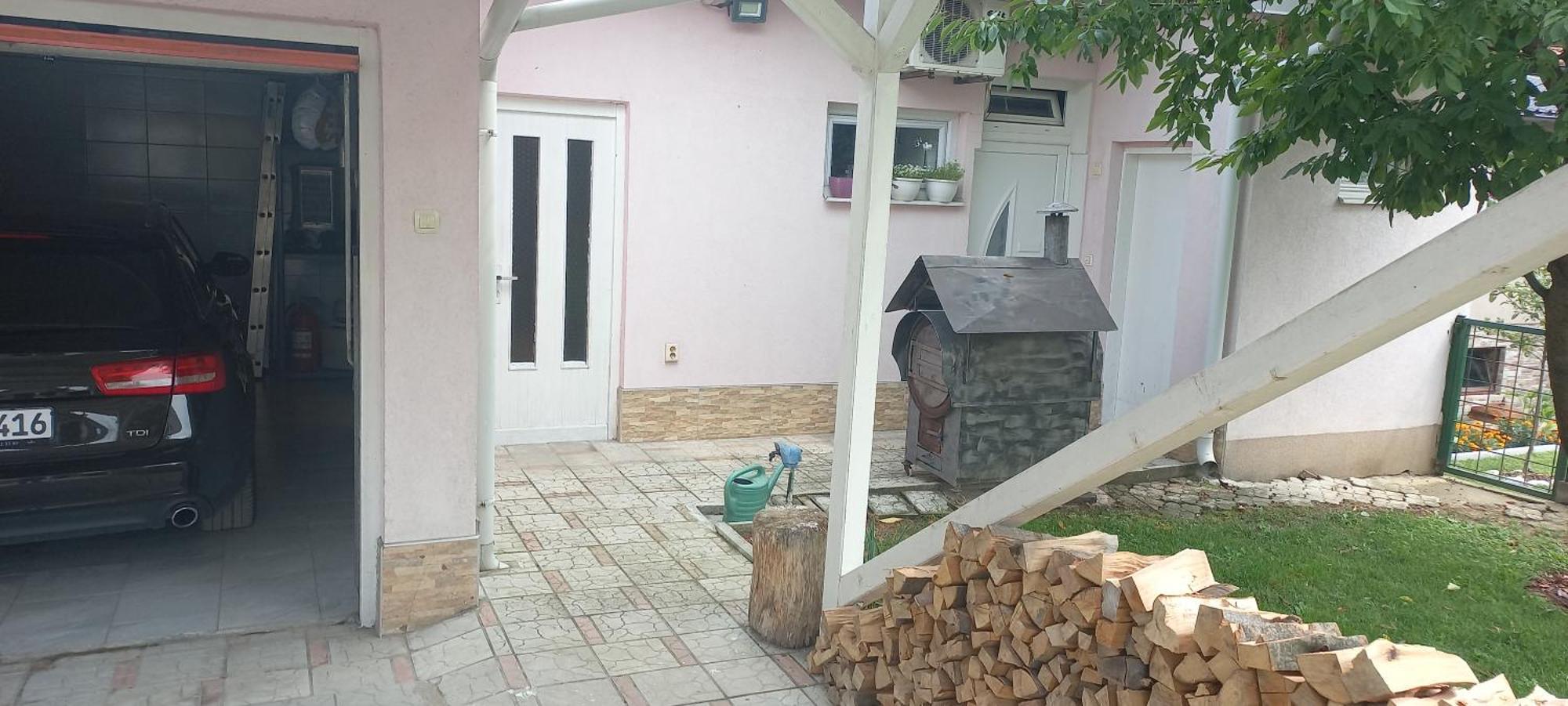 Holiday Home Peaceful Retreat Visoko Extérieur photo